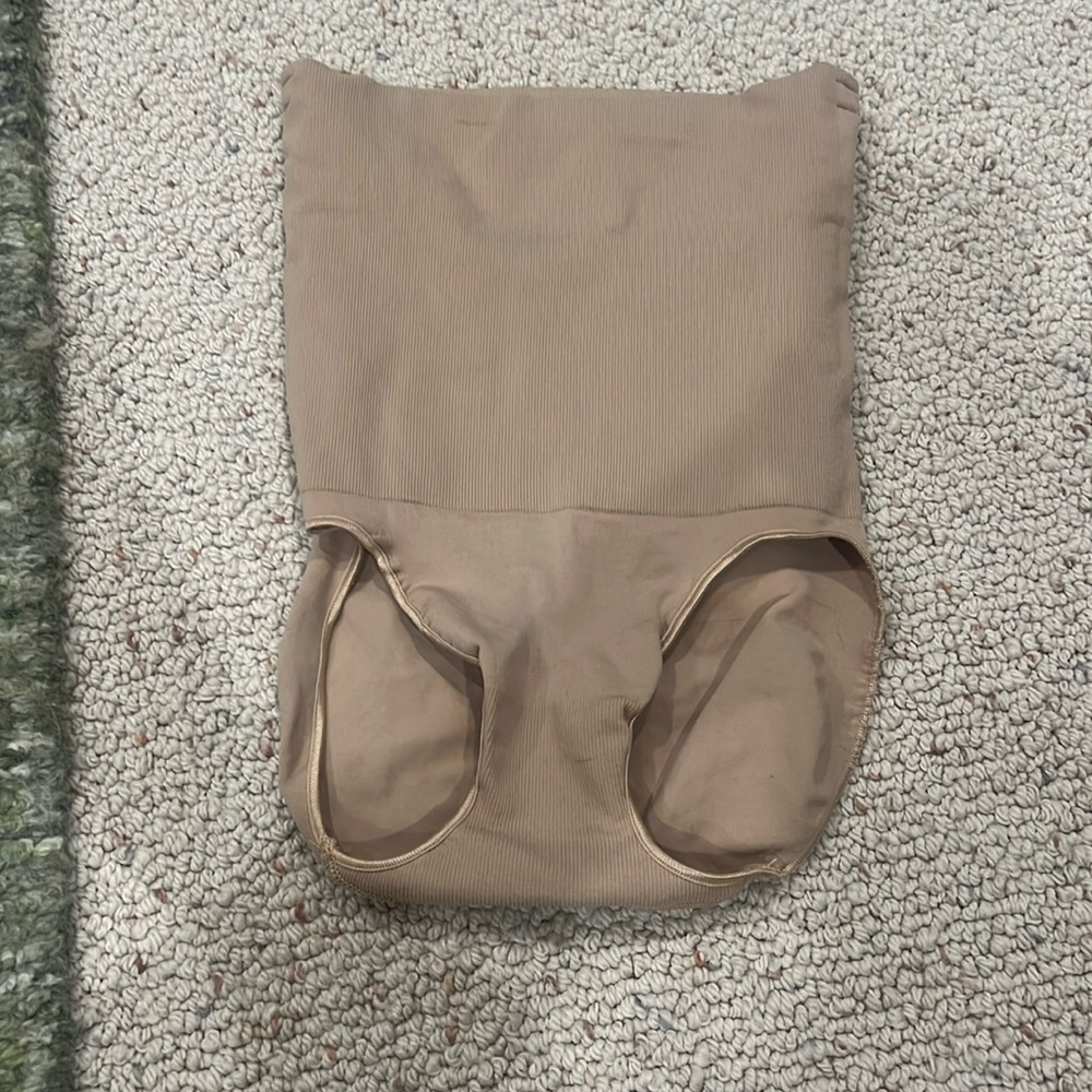 Spanx shape wear